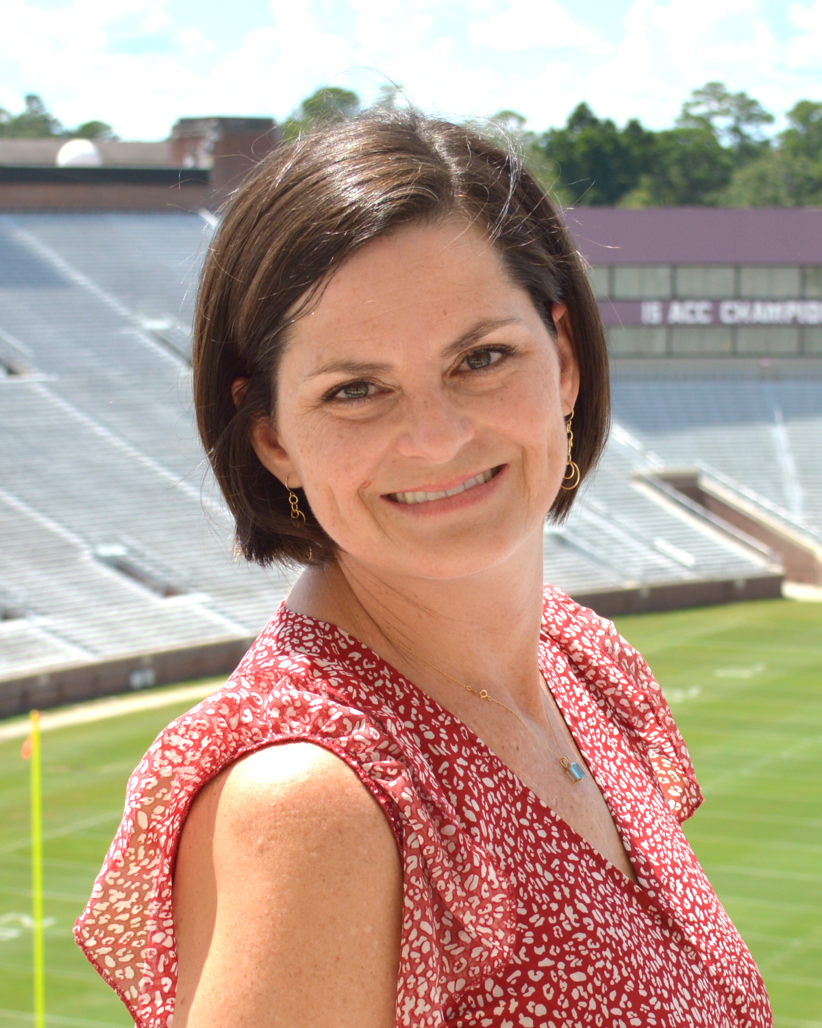 Headshot of Anne Reed