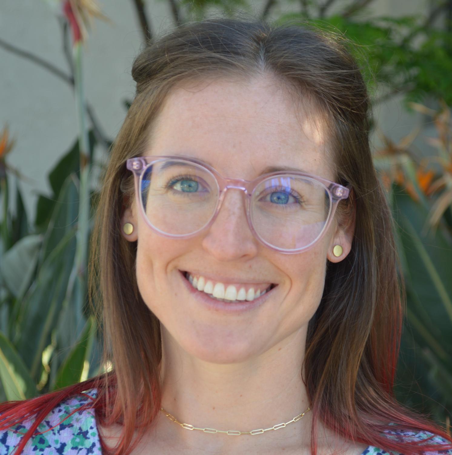 Headshot of Bess Ruff