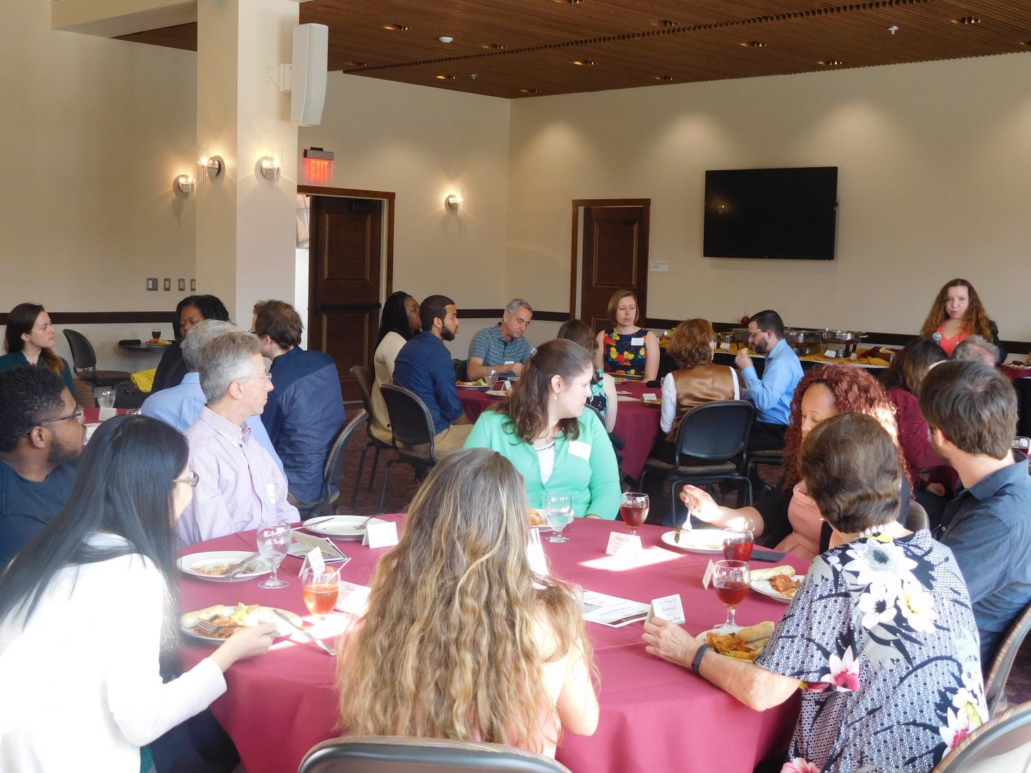 750(w)x500(h) pixels, preferred ratio:3:2