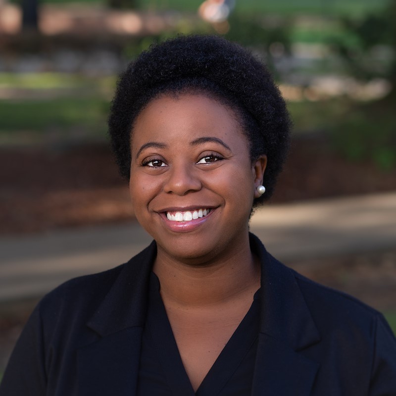 750(w)x600(h), preferred ratio 5:4