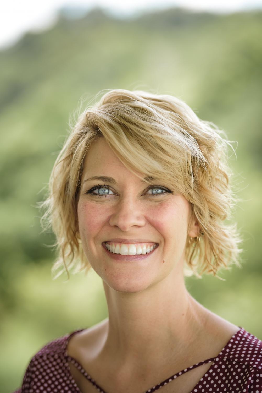 750(w)x600(h), preferred ratio 5:4