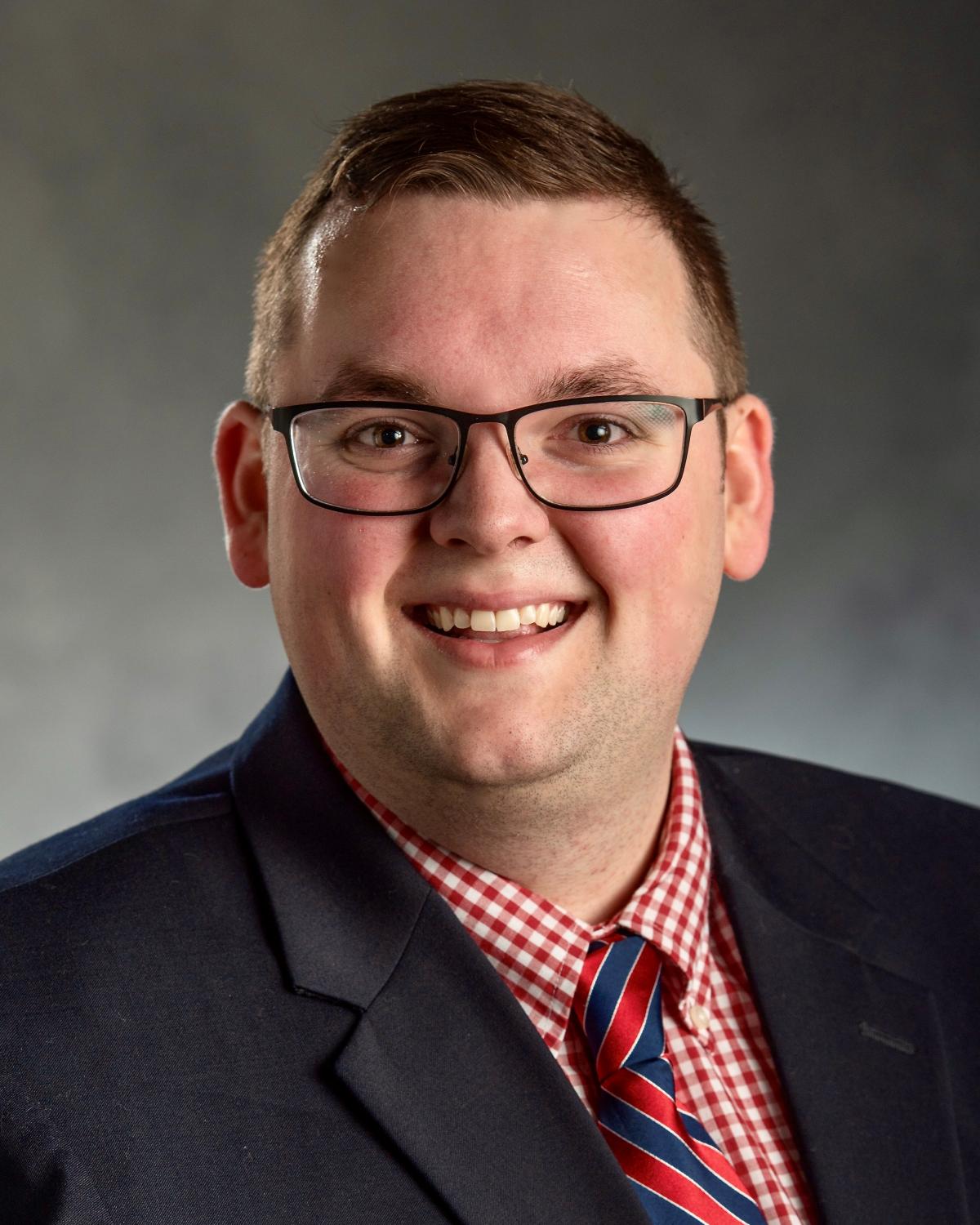 750(w)x600(h), preferred ratio 5:4