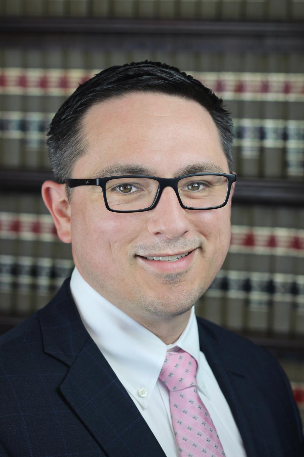 750(w)x600(h), preferred ratio 5:4